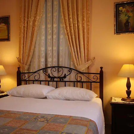 Vendégház Sofia 4*