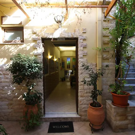 招待所 索非亚旅馆 Rhodes City