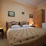 Sofia 4*